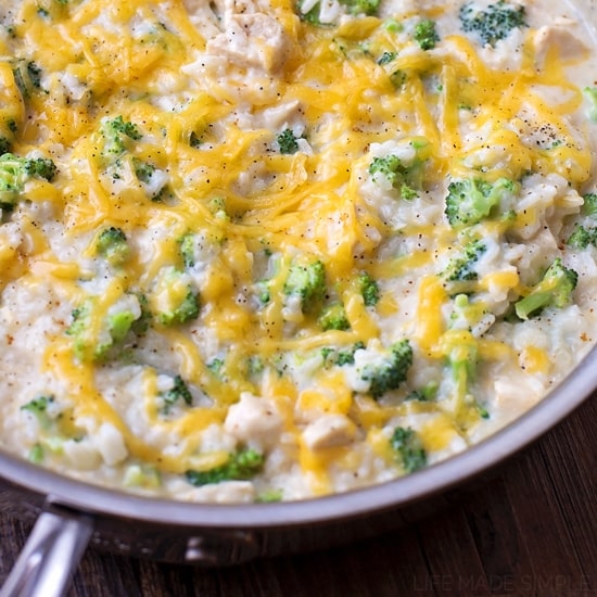 Creamy Chicken Rice and Broccoli Skillet Recipe